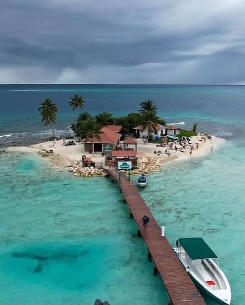 Visitors come to swim, snorkel, enjoy fresh seafood and relax on the beach, with the colorful reef and marine life just offshore. The island is small, but its beautiful setting makes it an unforgettable taste of Belize's Caribbean side.