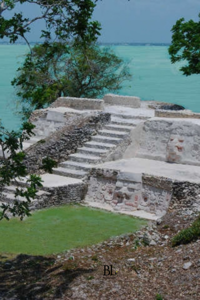 Cerros Maya RuinsBelizean Lifestylel