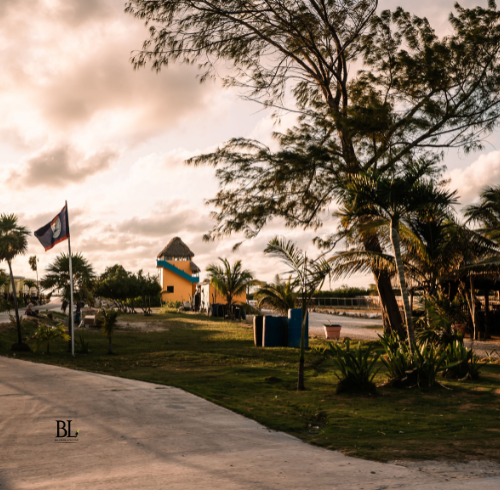 Imagine waking up to tropical birdsong, shopping at local markets, enjoying freshly prepared Belizean food, and becoming part of a community where life moves at a gentler pace.