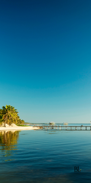beaches belizealizean lifestryle beacvhes and xyes 2
